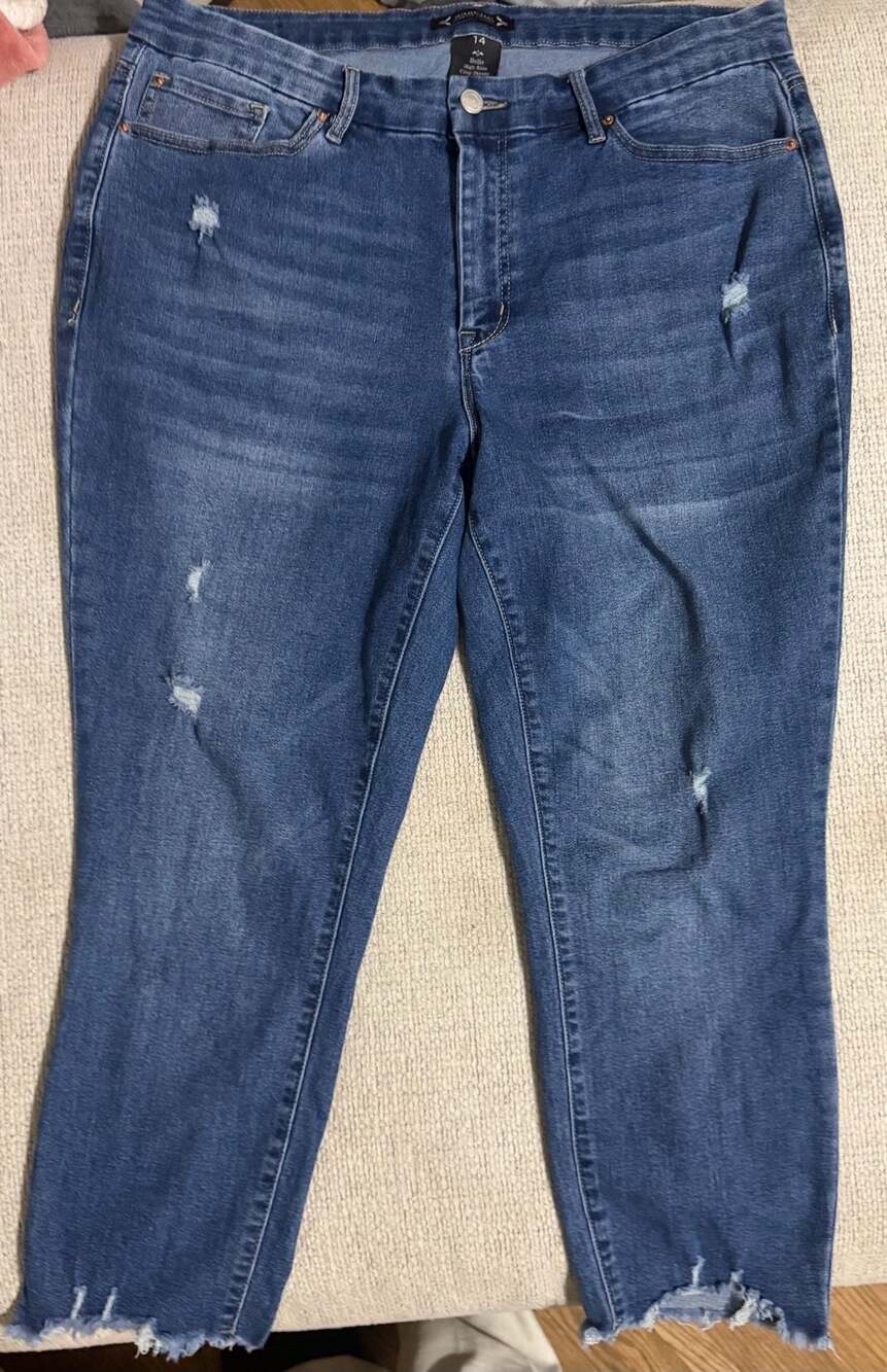 Nanette Nanette Lepore Belle High Rise Crop Skinny Distressed Jeans Size 14